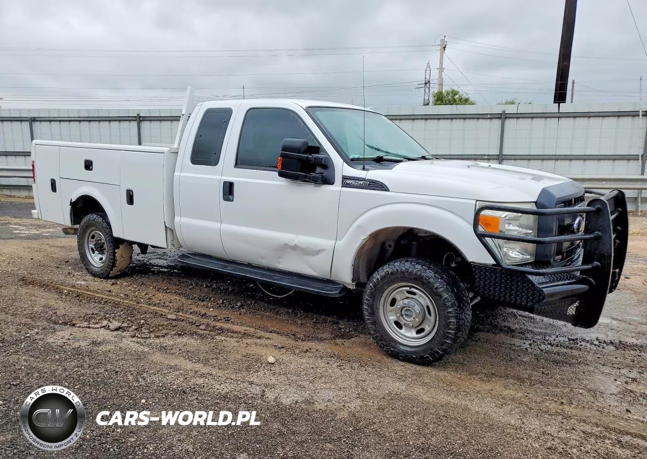 2015 Ford F250 Super Duty VIN:1FT7X2B61FED65726 - 4