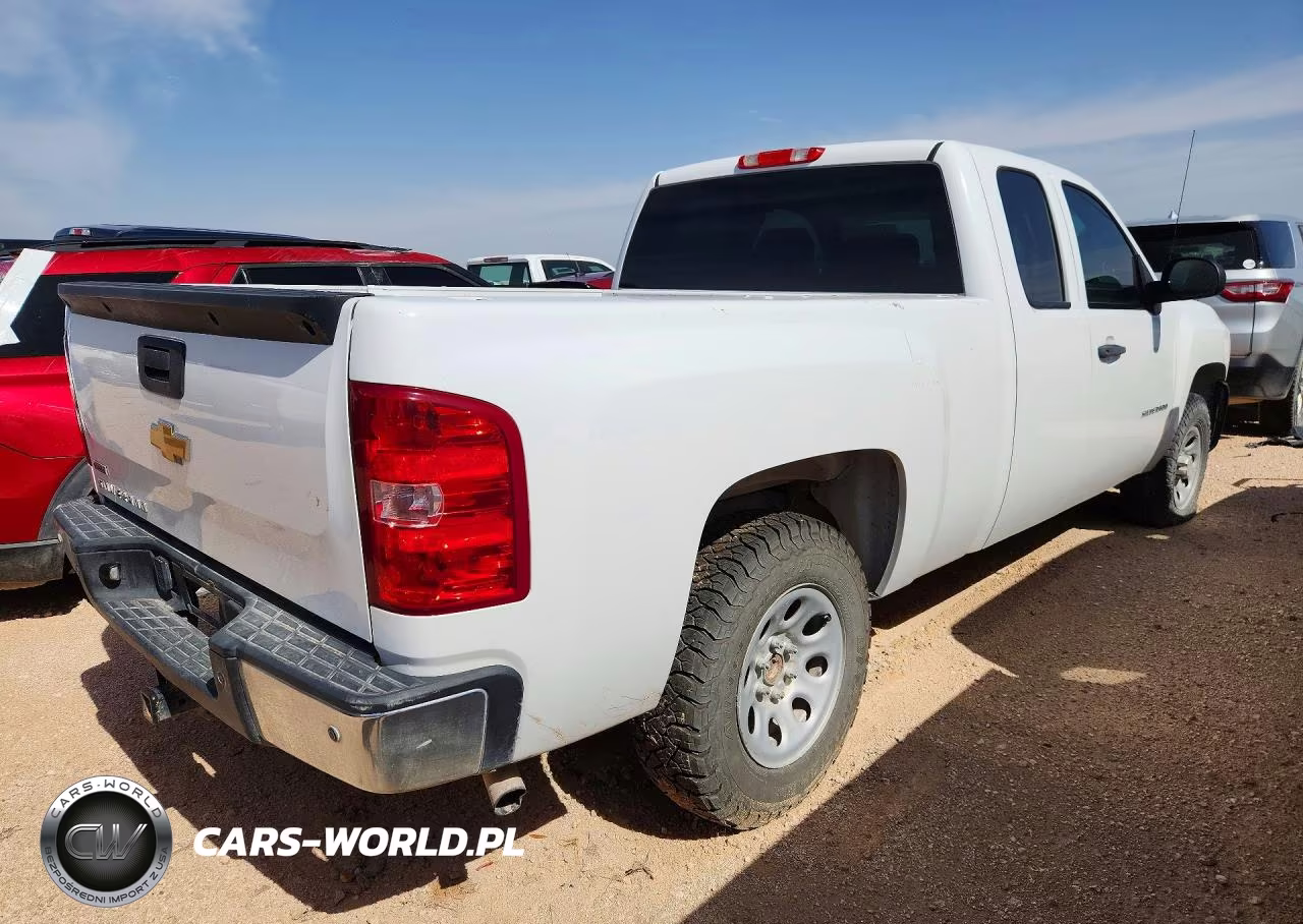 2012 Chevrolet Silverado C1500 VIN:1GCRCPE04CZ204283 - 3