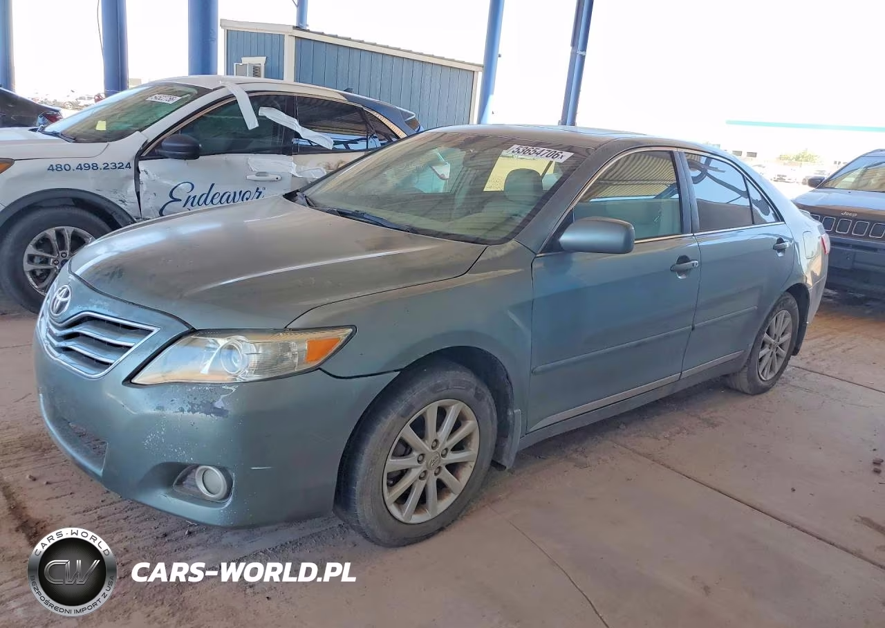 2011 Toyota Camry – zdjęcie 1 z 12
