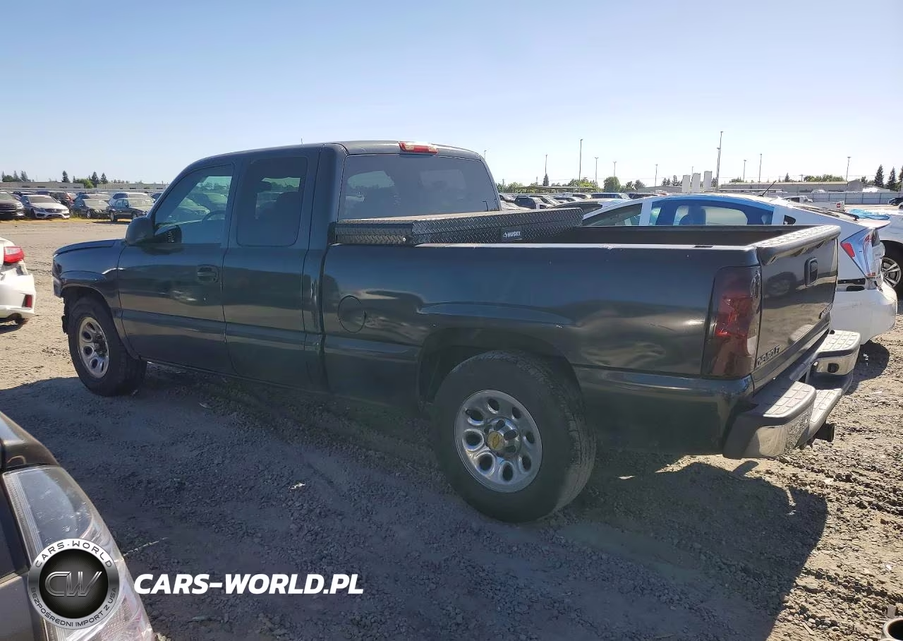 2005 Chevrolet Silverado C1500 VIN:2GCEC19VX51257860 - 2