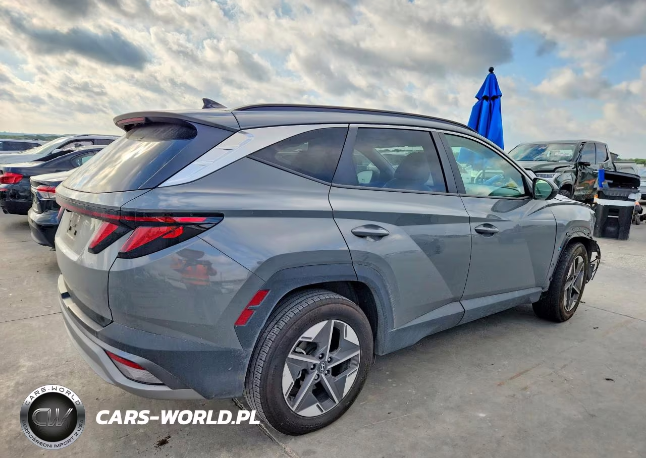 2025 Hyundai Tucson Sel VIN:5NMJB3DE2SH501464 - 3