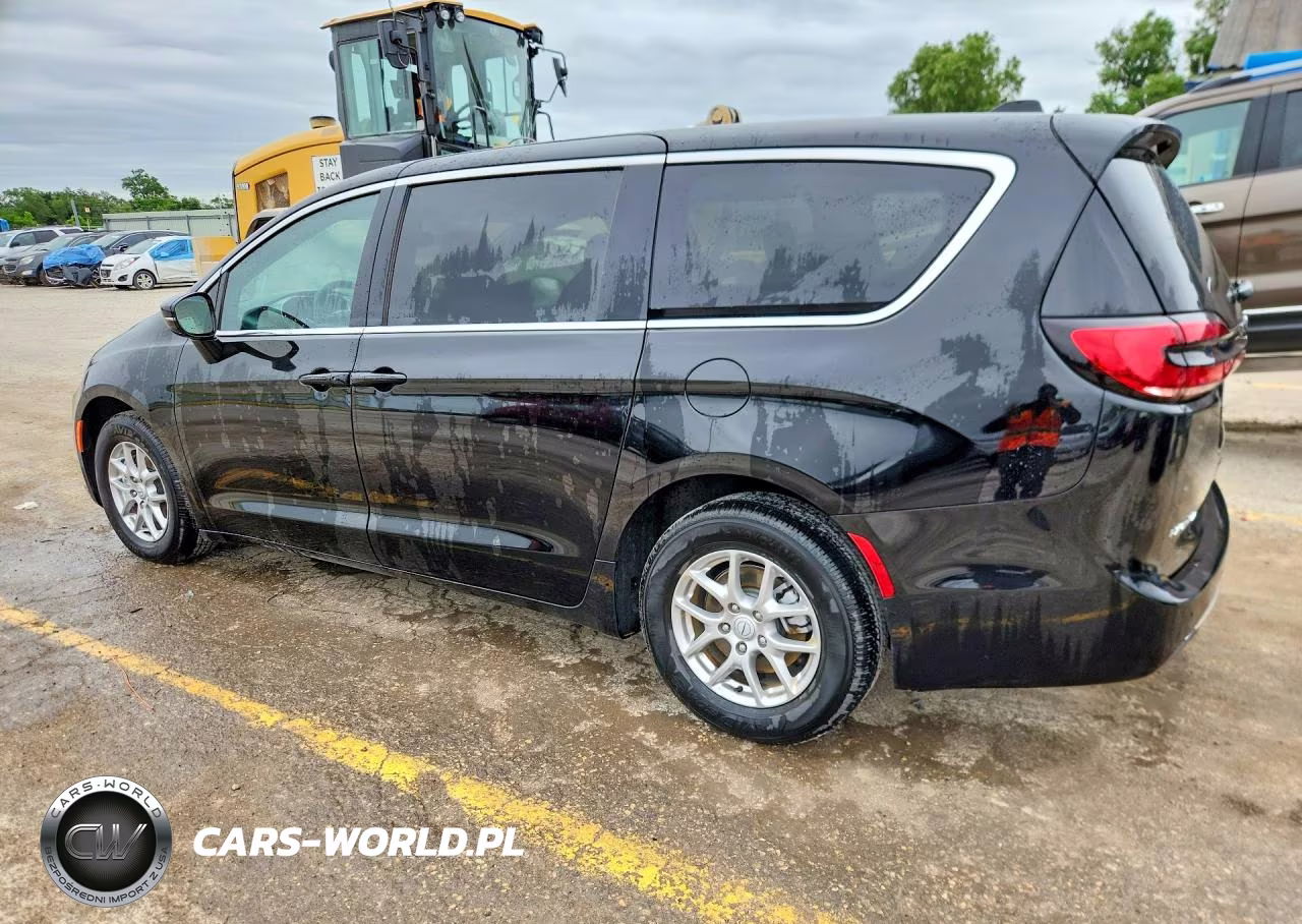 2026 Chrysler Pacifica Select VIN:2C4RC1BG0TR209697 - 2