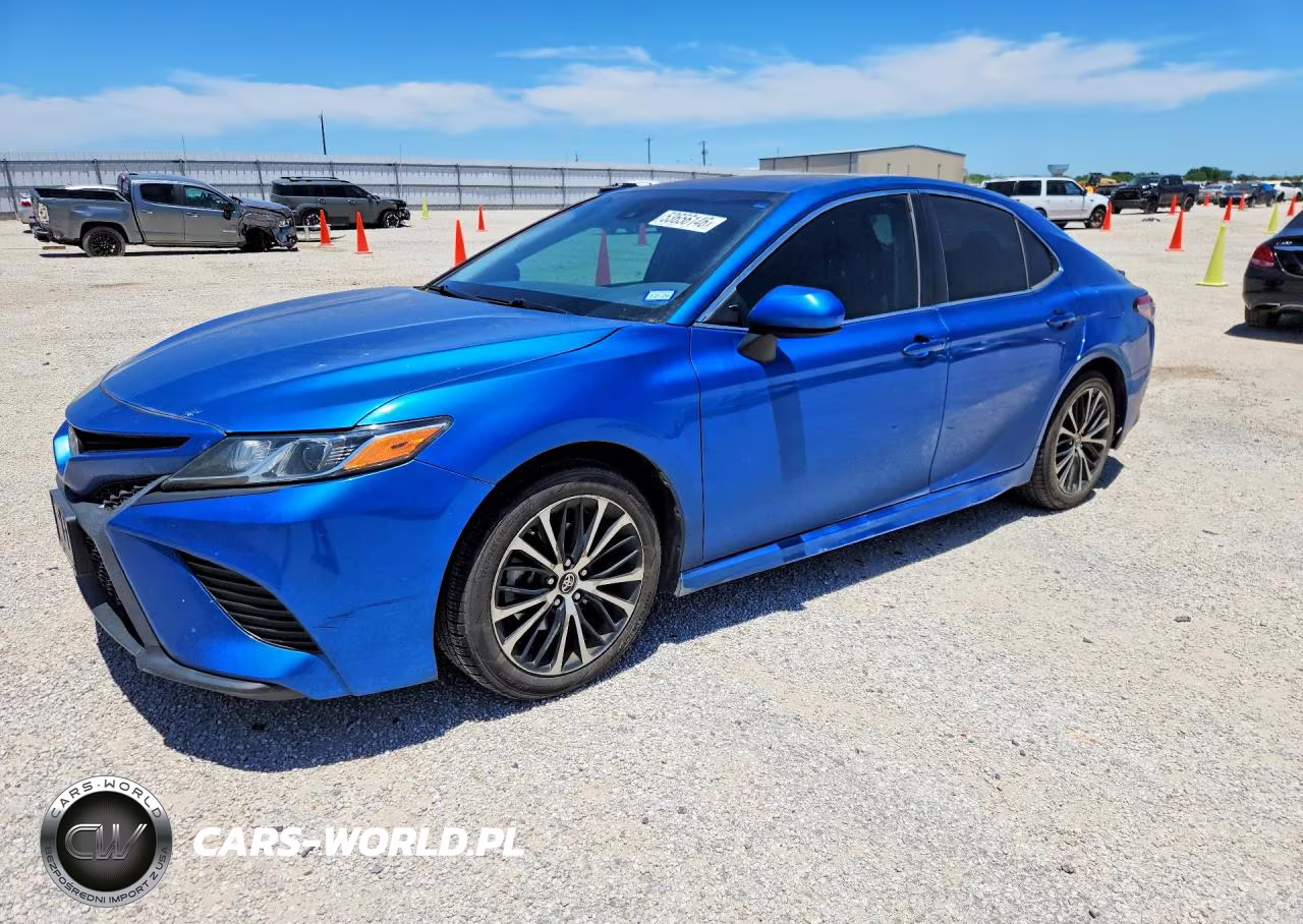 2019 Toyota Camry Se – zdjęcie 1 z 12