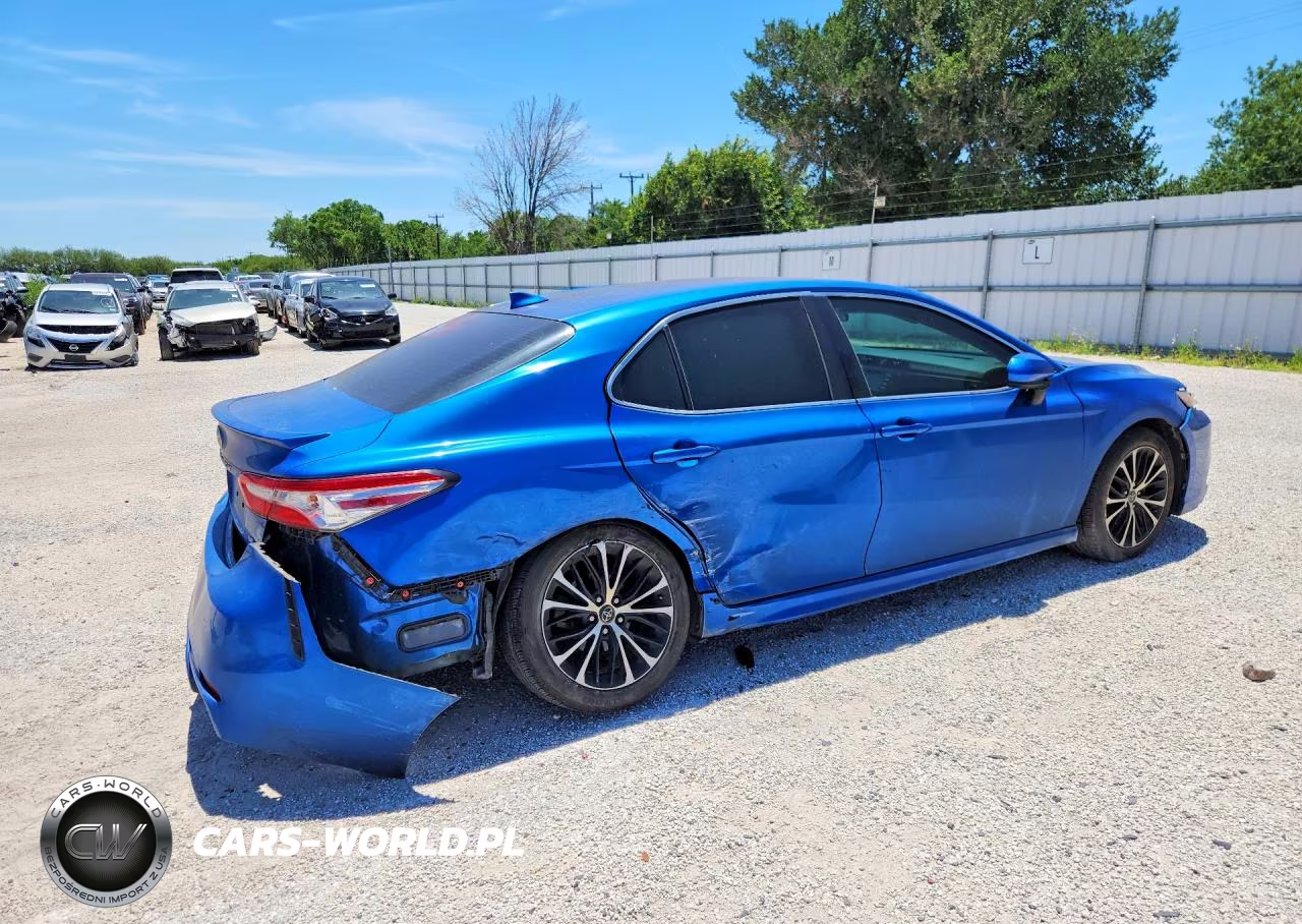 2019 Toyota Camry Se VIN:4T1B11HK1KU194935 - 3