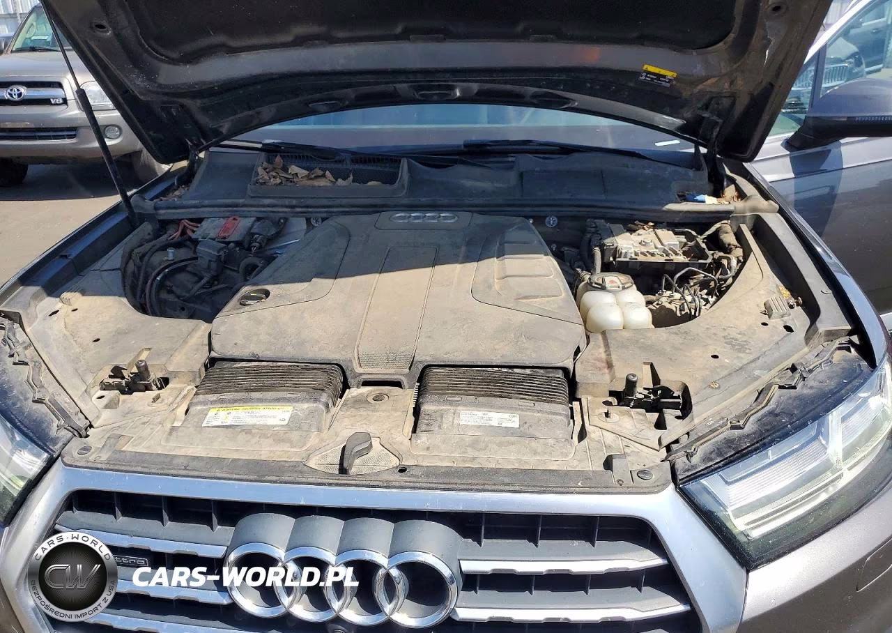 2019 Audi Q7 Premium Plus VIN:WA1LHAF75KD037146 - 12