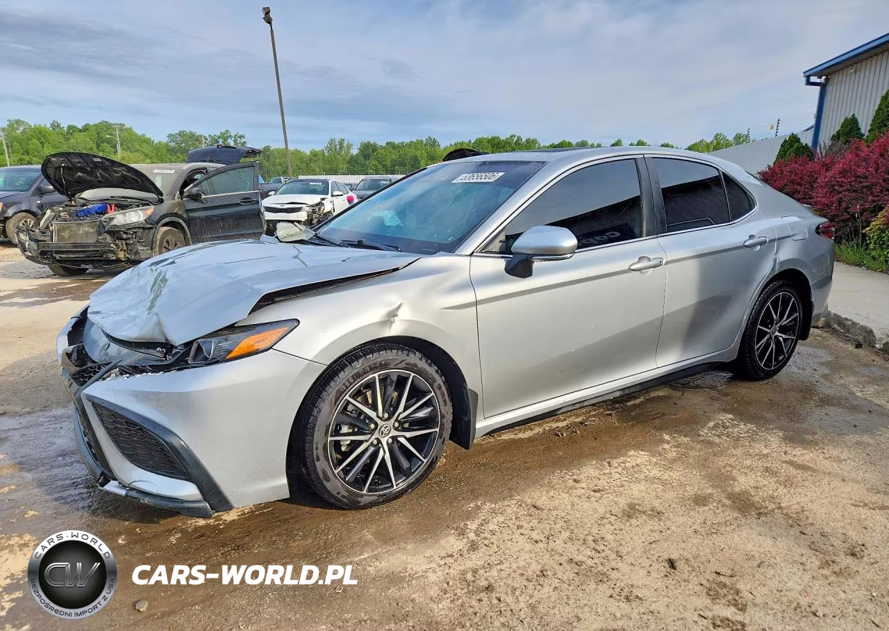 2021 Toyota Camry Se – zdjęcie 1 z 13
