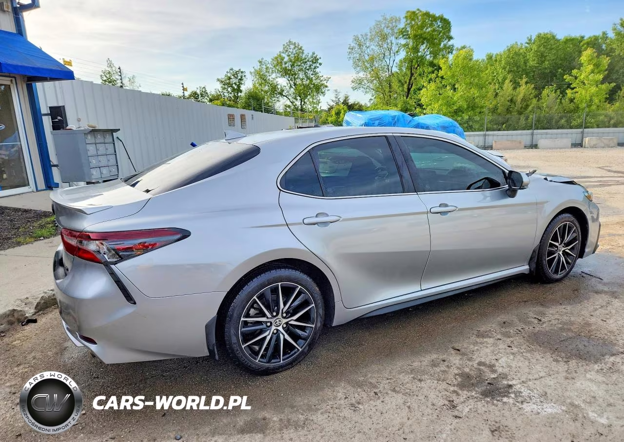 2021 Toyota Camry Se VIN:4T1G11AK3MU418502 - 3