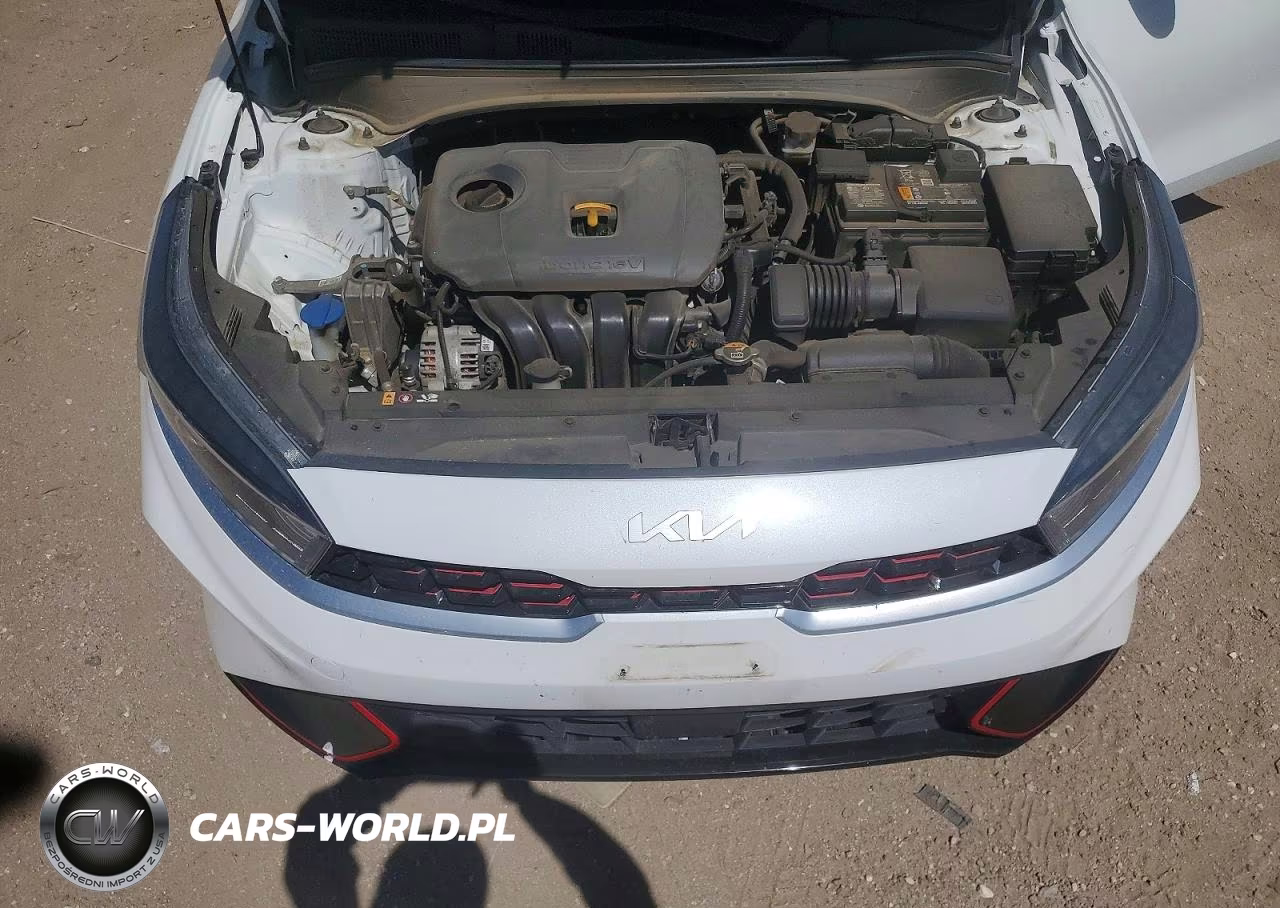 2022 Kia Forte Gt Line VIN:3KPF54ADXNE484357 - 11
