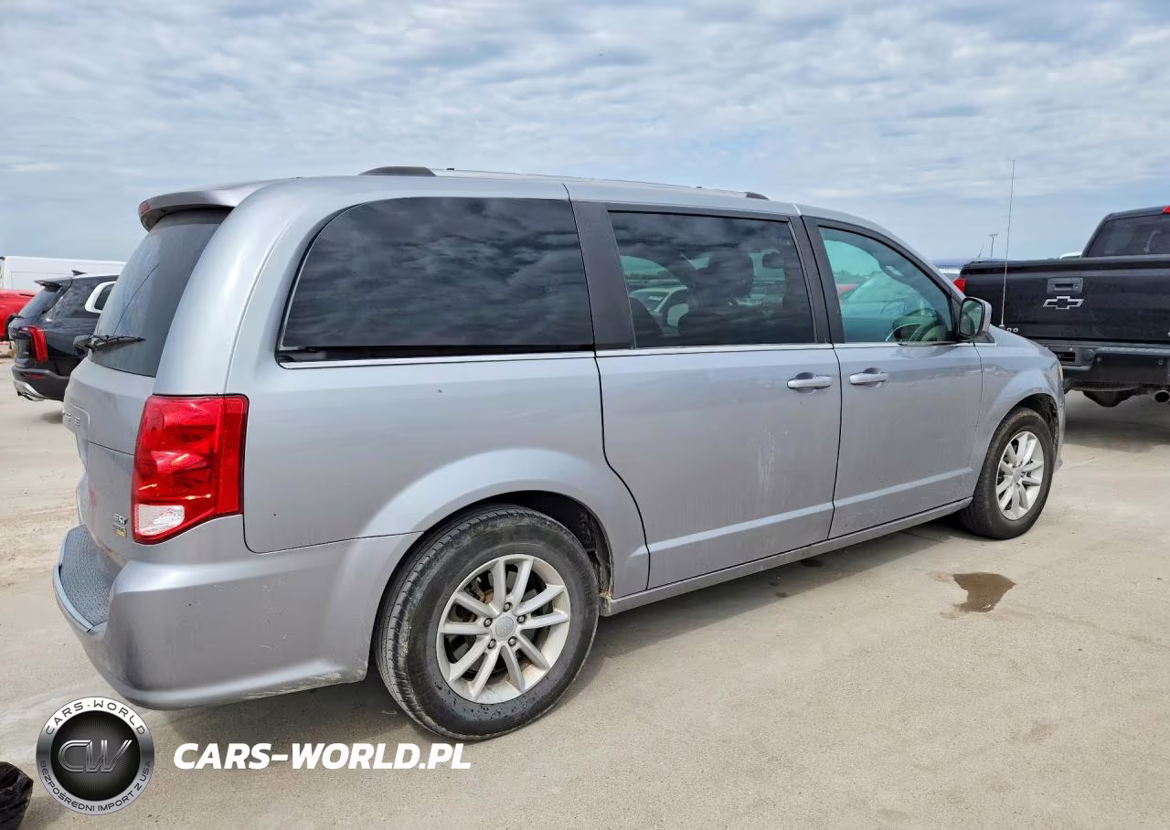 2019 Dodge Grand Caravan Sxt VIN:2C4RDGCG6KR775568 - 3