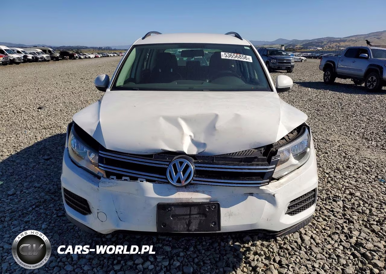 2017 Volkswagen Tiguan S VIN:WVGAV7AX3HK042796 - 5