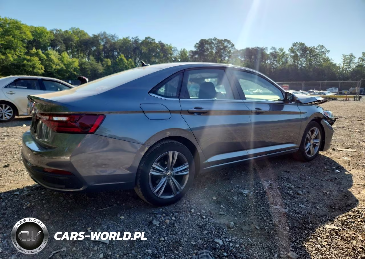 2023 Volkswagen Jetta Se VIN:3VW7M7BU3PM050035 - 3