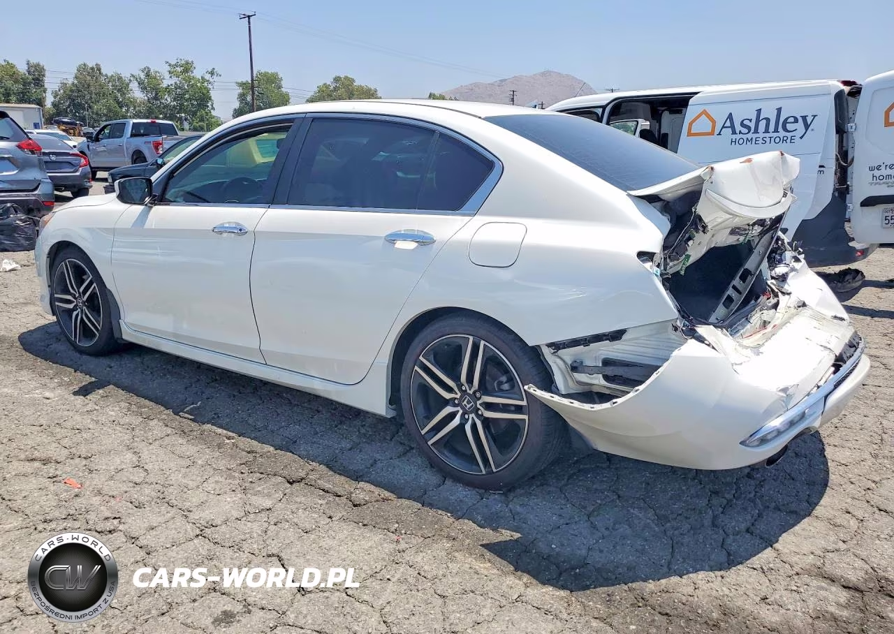 2017 Honda Accord Sport Special Edition VIN:1HGCR2F18HA045094 - 2