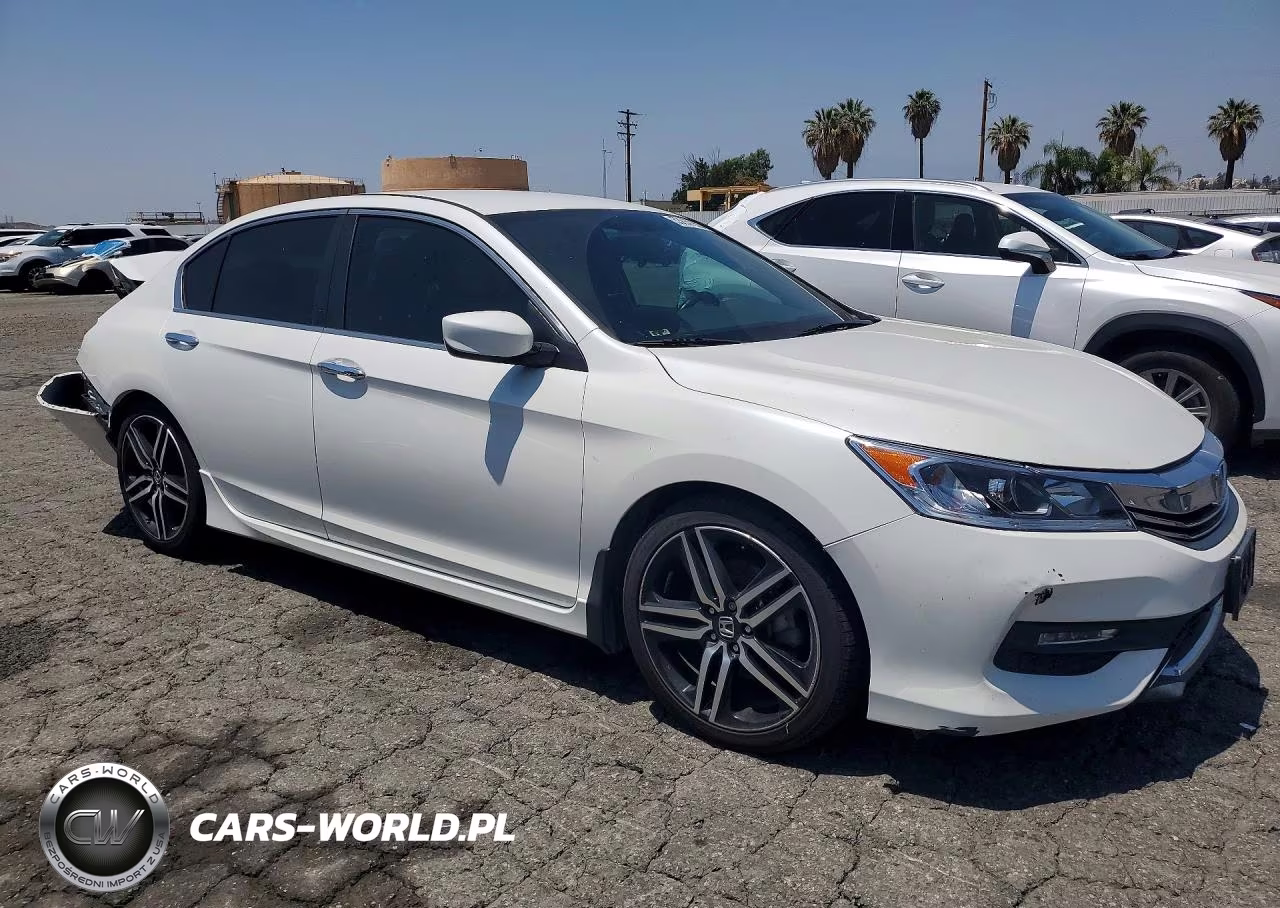 2017 Honda Accord Sport Special Edition VIN:1HGCR2F18HA045094 - 4