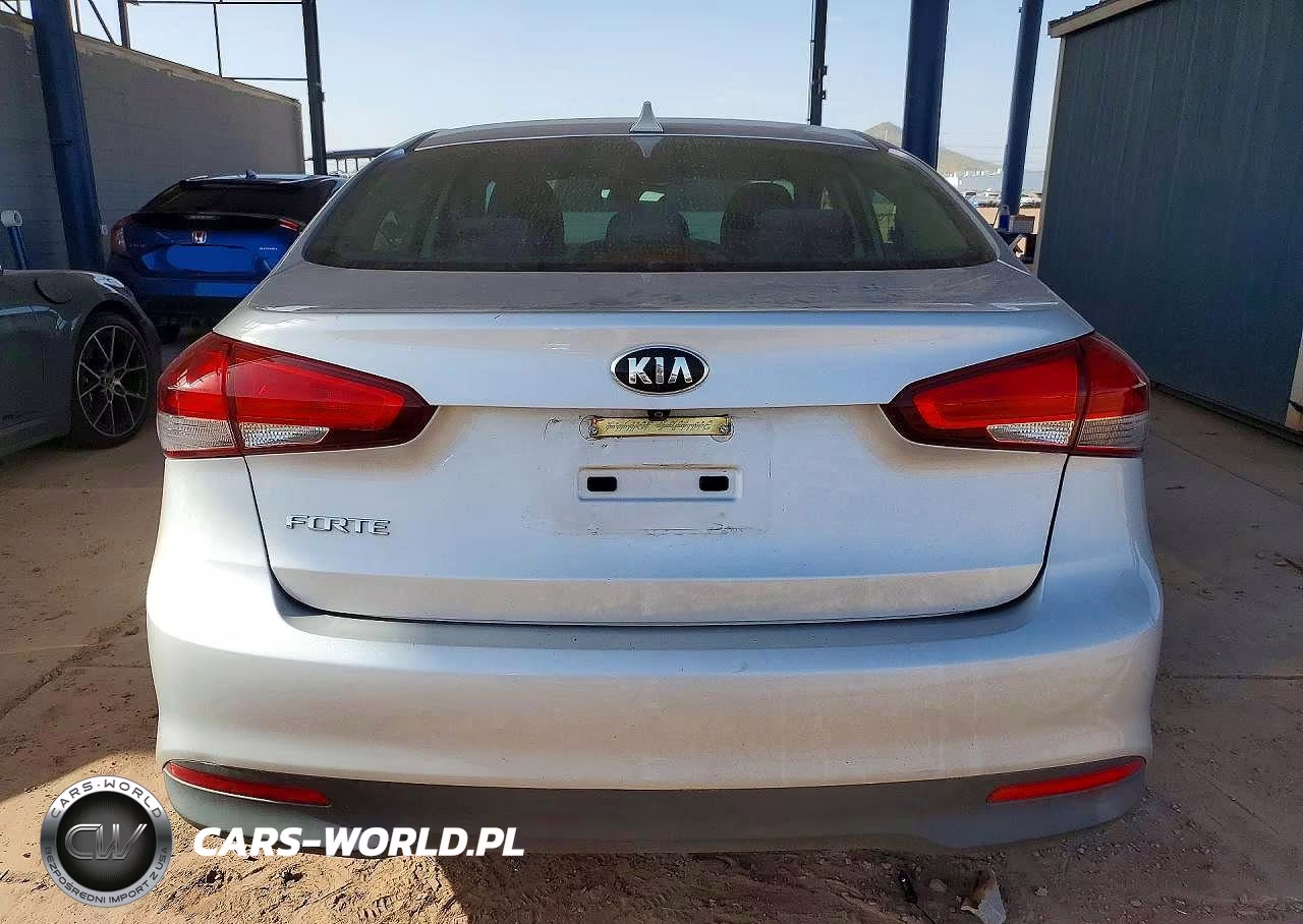 2017 Kia Forte Lx VIN:3KPFL4A79HE145075 - 6