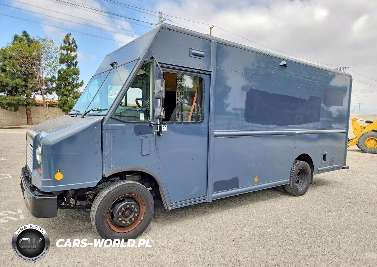 2020 Ford F59 Delivery Truck