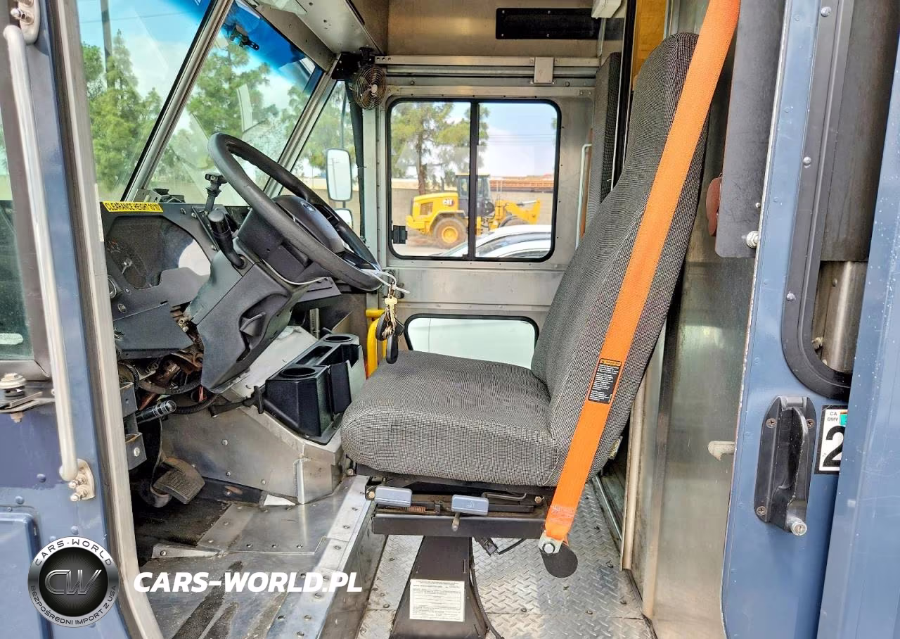 2020 Ford F59 Delivery Truck VIN:1F65F5KNXL0A08334 - 7