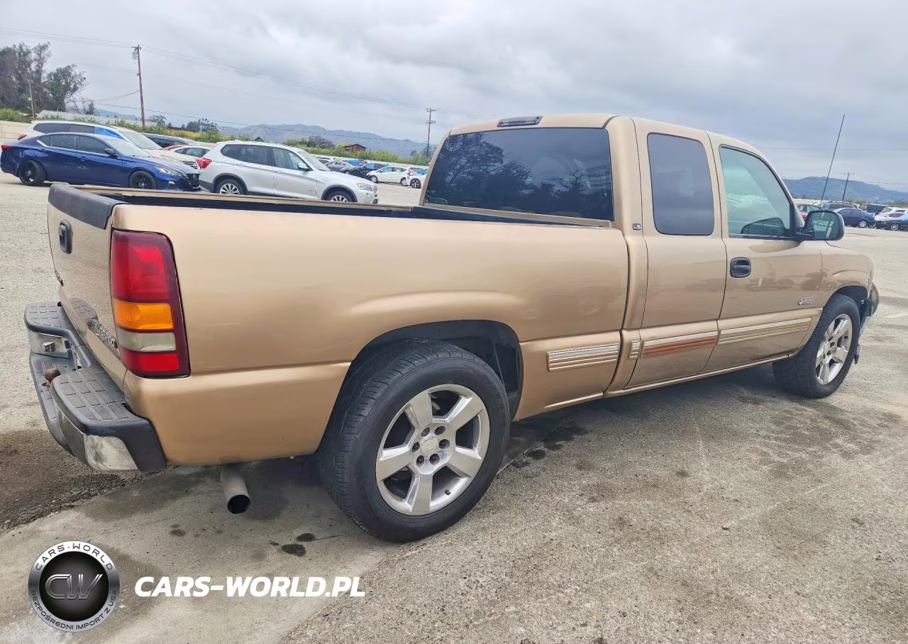 2001 Chevrolet Silverado C1500 VIN:2GCEC19V411239266 - 3