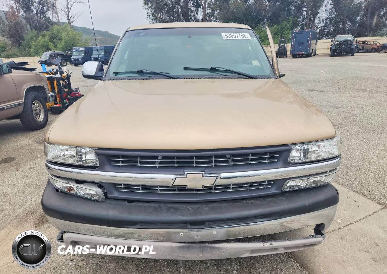 2001 Chevrolet Silverado C1500 VIN:2GCEC19V411239266 - 5
