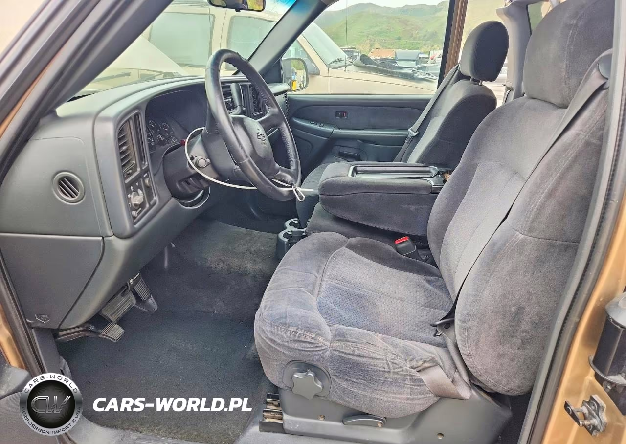 2001 Chevrolet Silverado C1500 VIN:2GCEC19V411239266 - 7