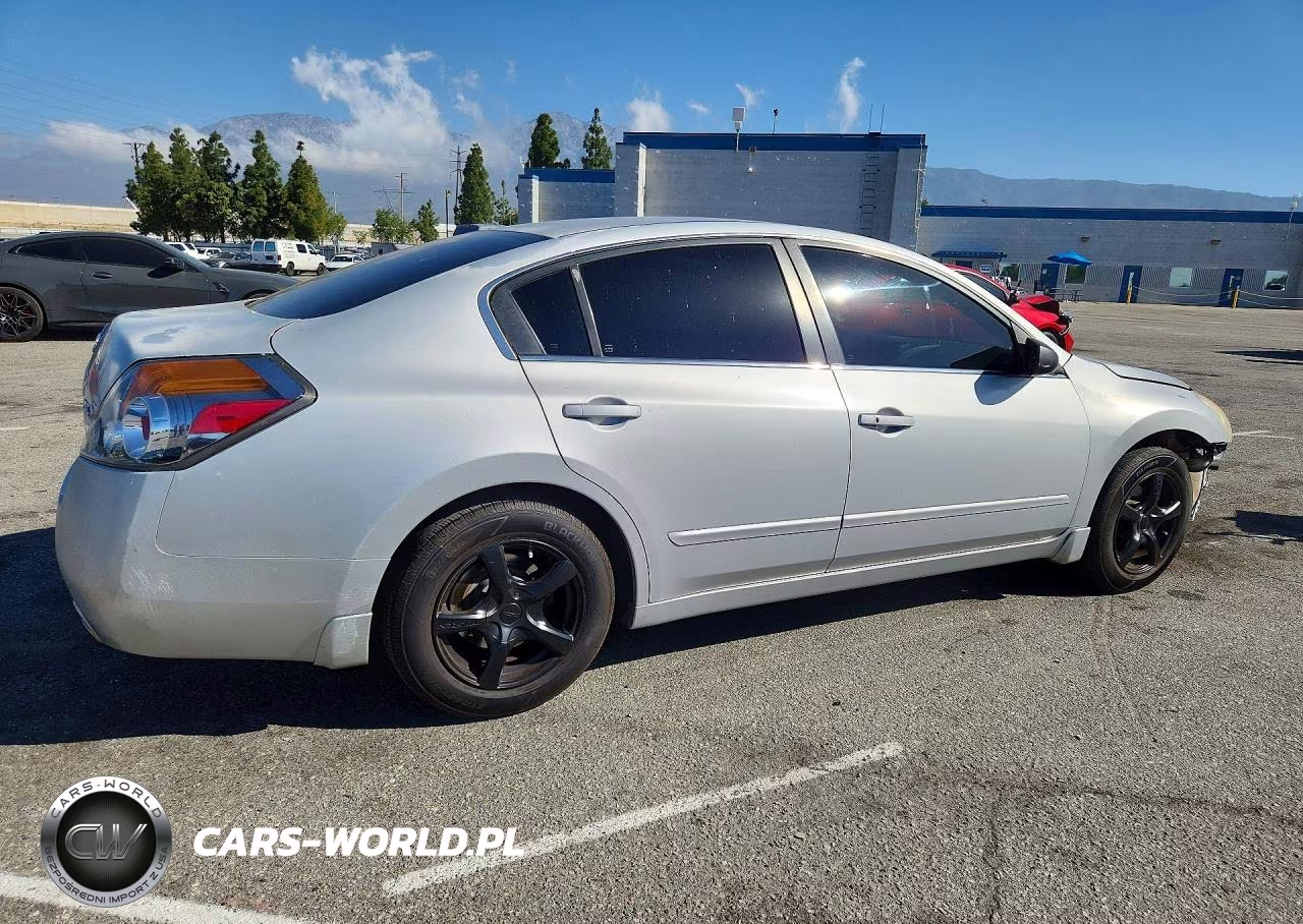 2008 Nissan Altima 2.5 VIN:1N4AL21E78N417590 - 3