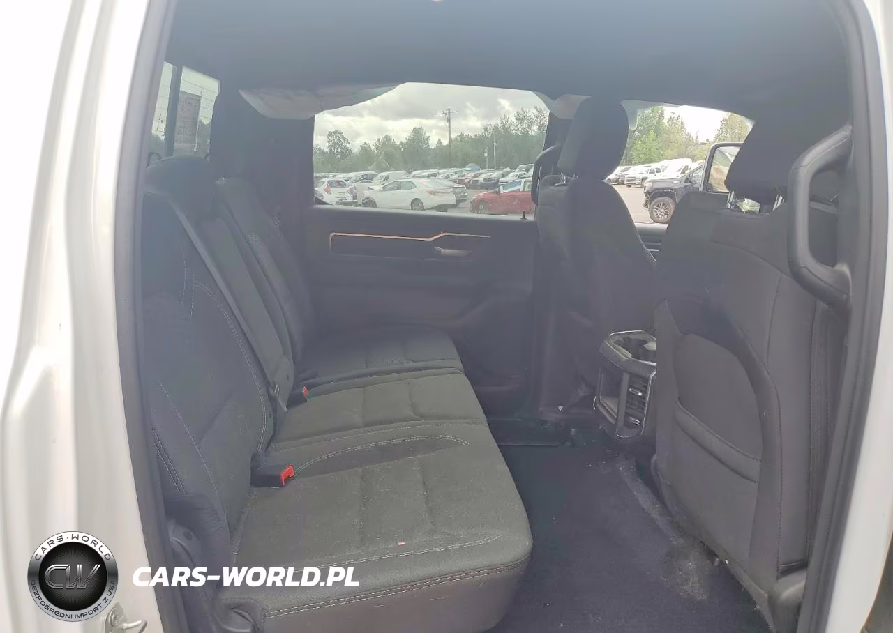 2025 Ram 1500 Big Horn VIN:1C6RRFFG2SN507533 - 10