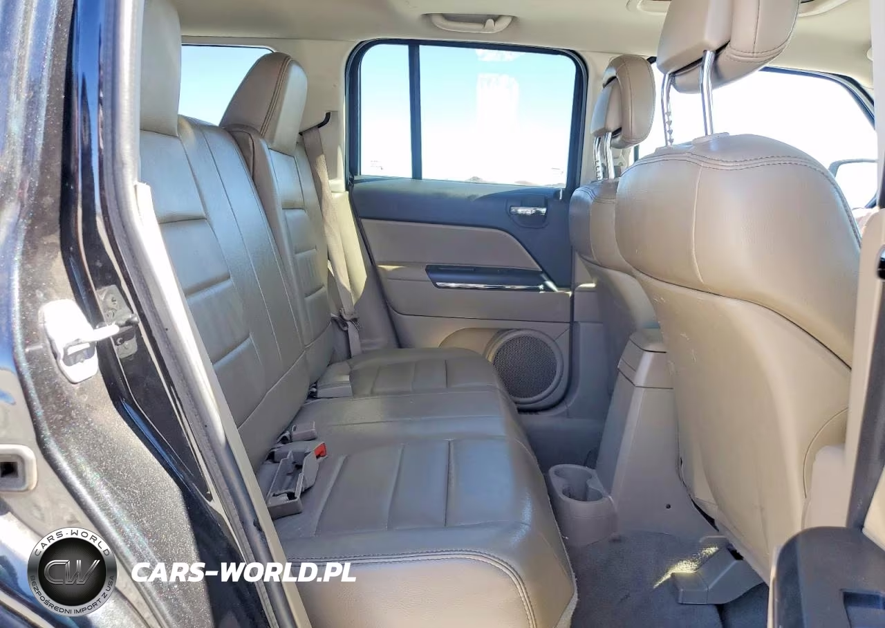 2011 Jeep Patriot Latitude VIN:1J4NF4GB0BD193968 - 11