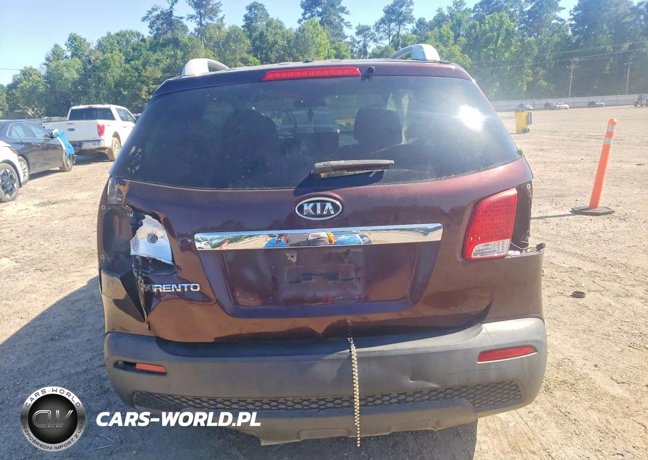 2013 Kia Sorento Lx VIN:5XYKTDA24DG338833 - 6