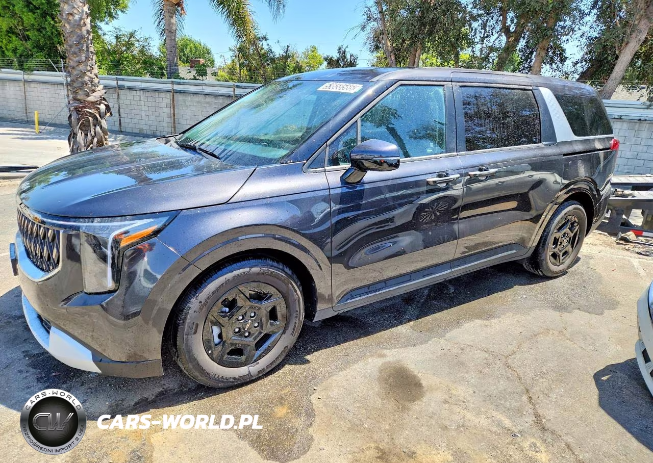 2026 Kia Carnival Lxs