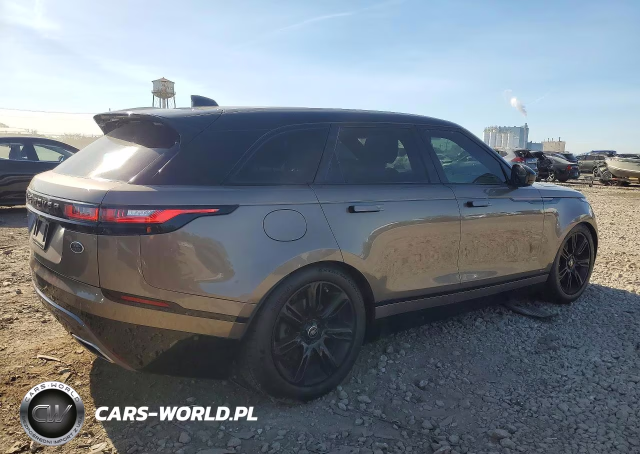2018 Land Rover Range Rover Velar R-Dynamic Se VIN:SALYL2RV0JA724490 - 3