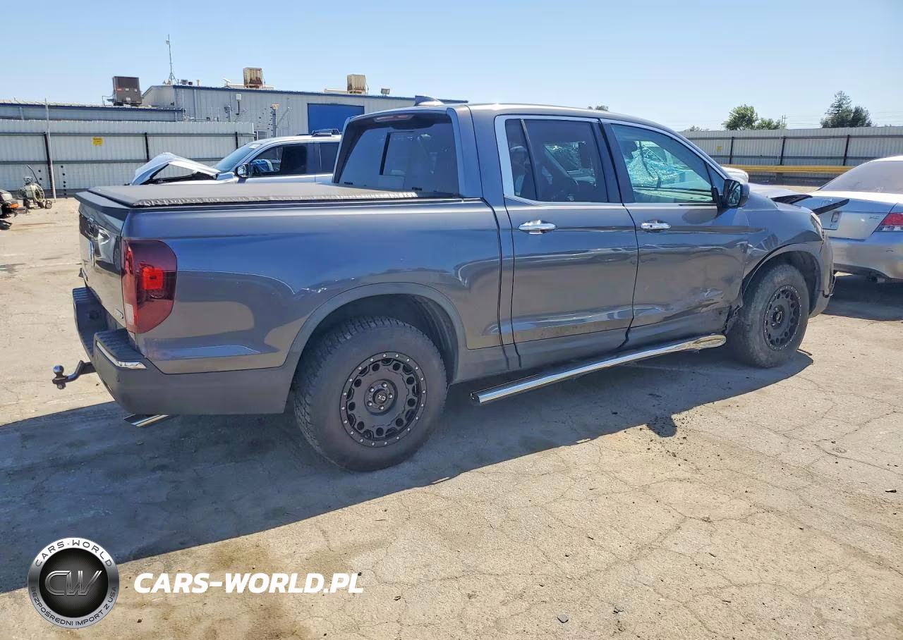 2018 Honda Ridgeline Rtl VIN:5FPYK3F70JB013411 - 3