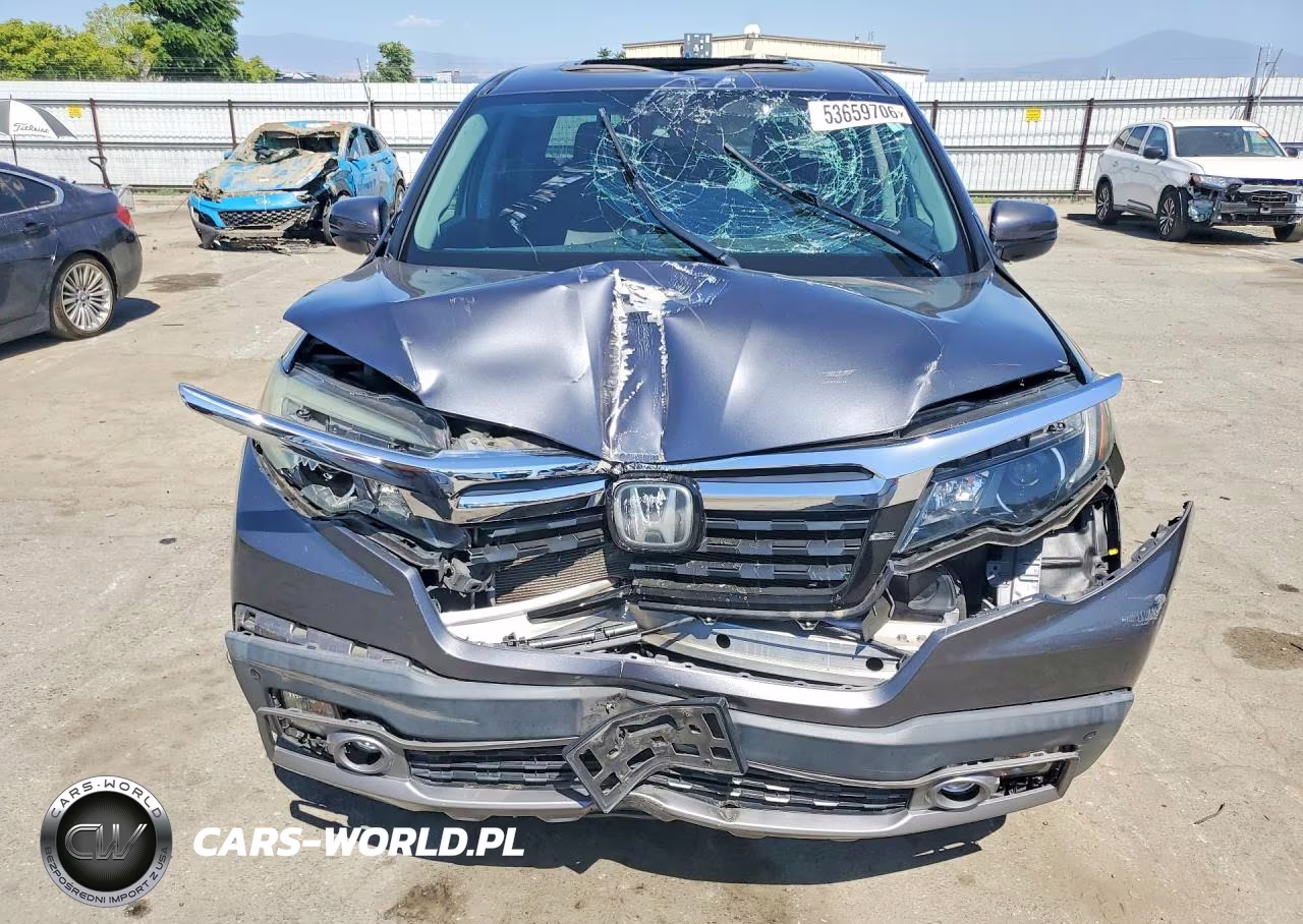 2018 Honda Ridgeline Rtl VIN:5FPYK3F70JB013411 - 5