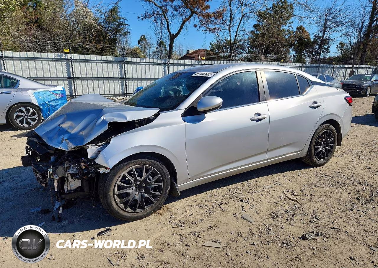 2021 Nissan Sentra S – zdjęcie 1 z 12