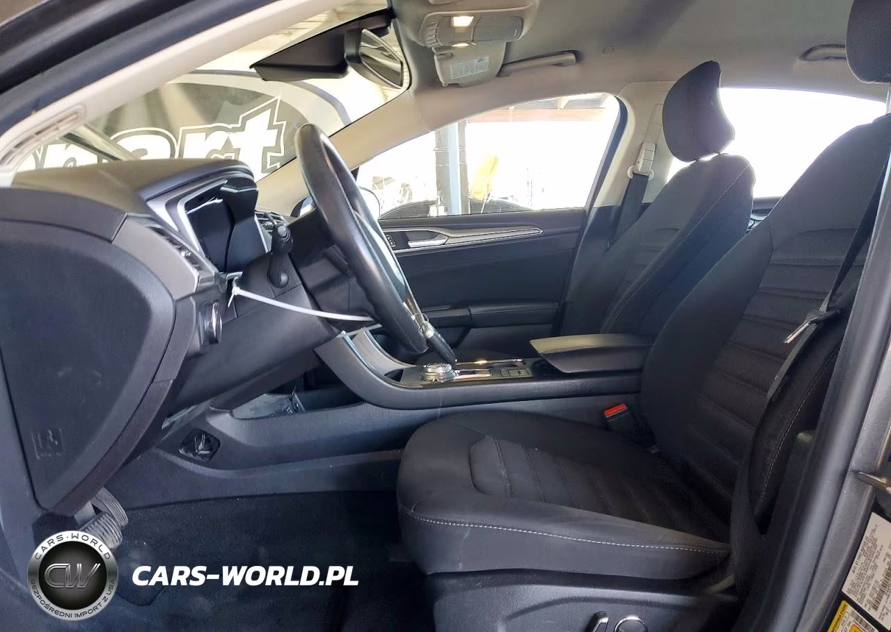 2019 Ford Fusion Se VIN:3FA6P0LUXKR135922 - 7