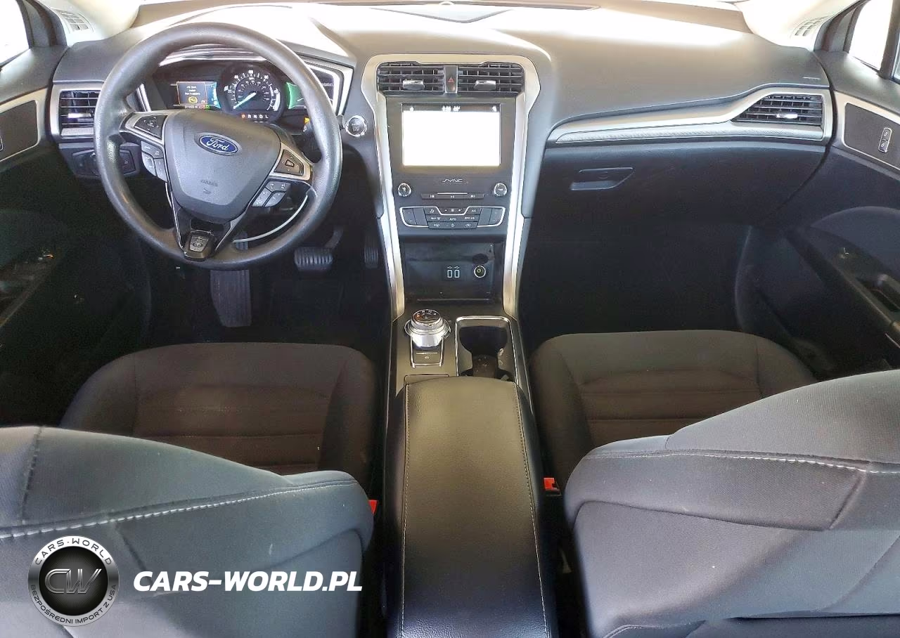 2019 Ford Fusion Se VIN:3FA6P0LUXKR135922 - 8