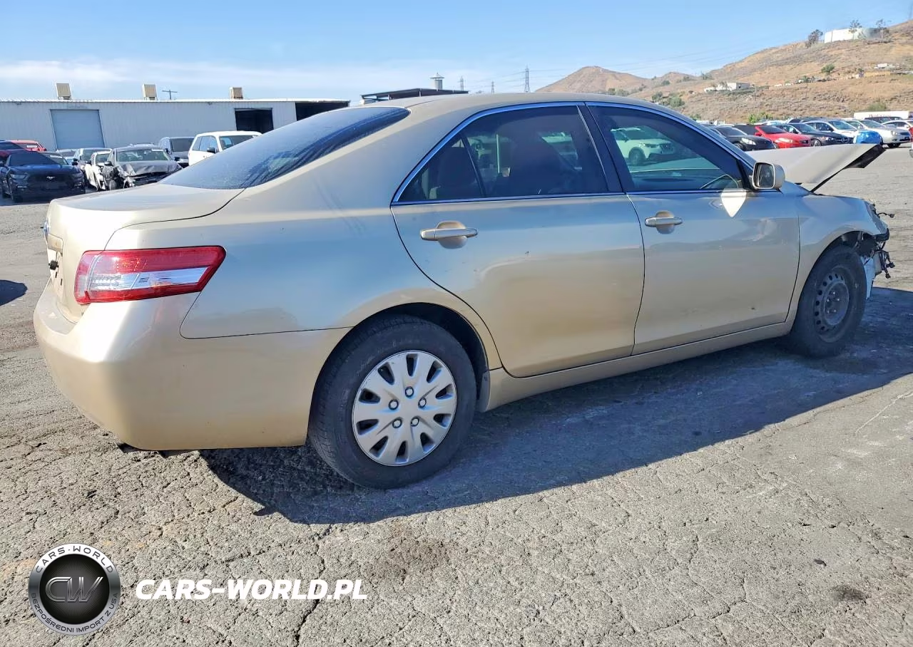 2011 Toyota Camry Le VIN:4T4BF3EK9BR100551 - 3