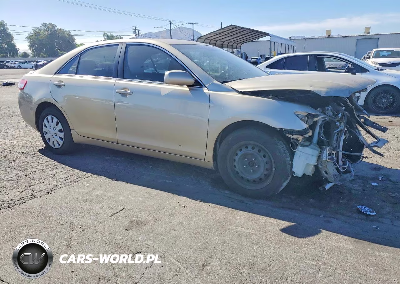2011 Toyota Camry Le VIN:4T4BF3EK9BR100551 - 4
