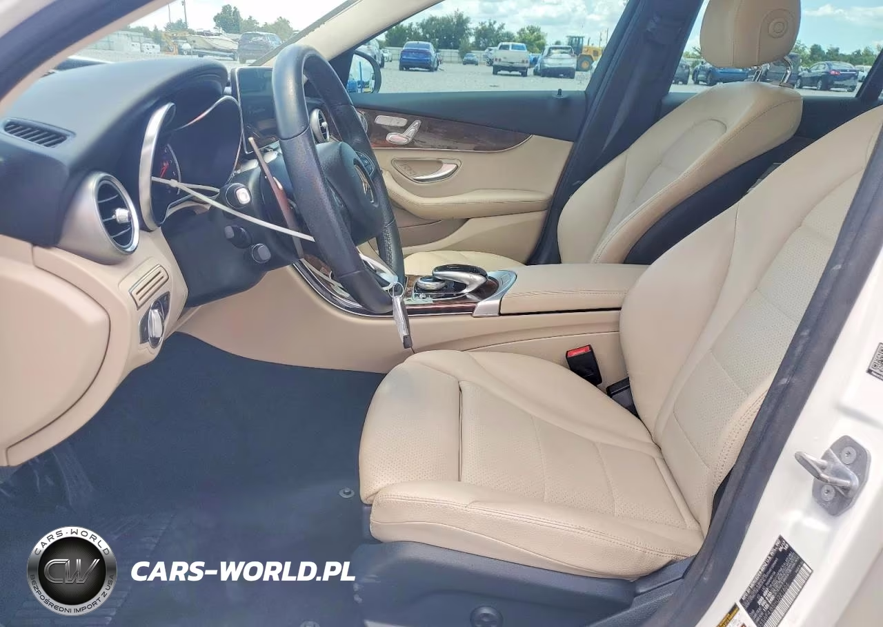 2017 Mercedes-Benz C 300 VIN:55SWF4JB5HU221606 - 7