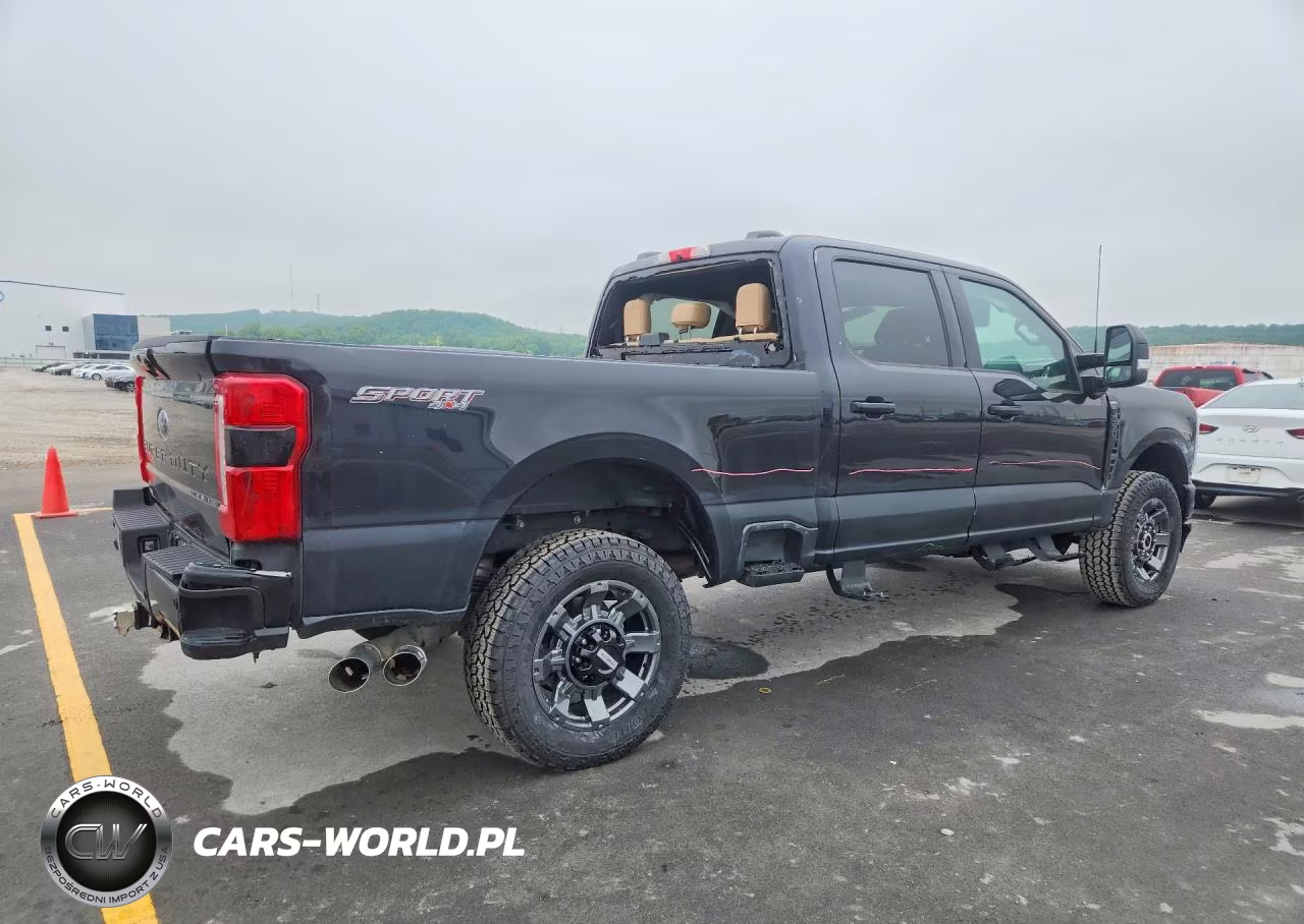 2024 Ford F350 Super Duty VIN:1FT8W3BT1REC18183 - 3