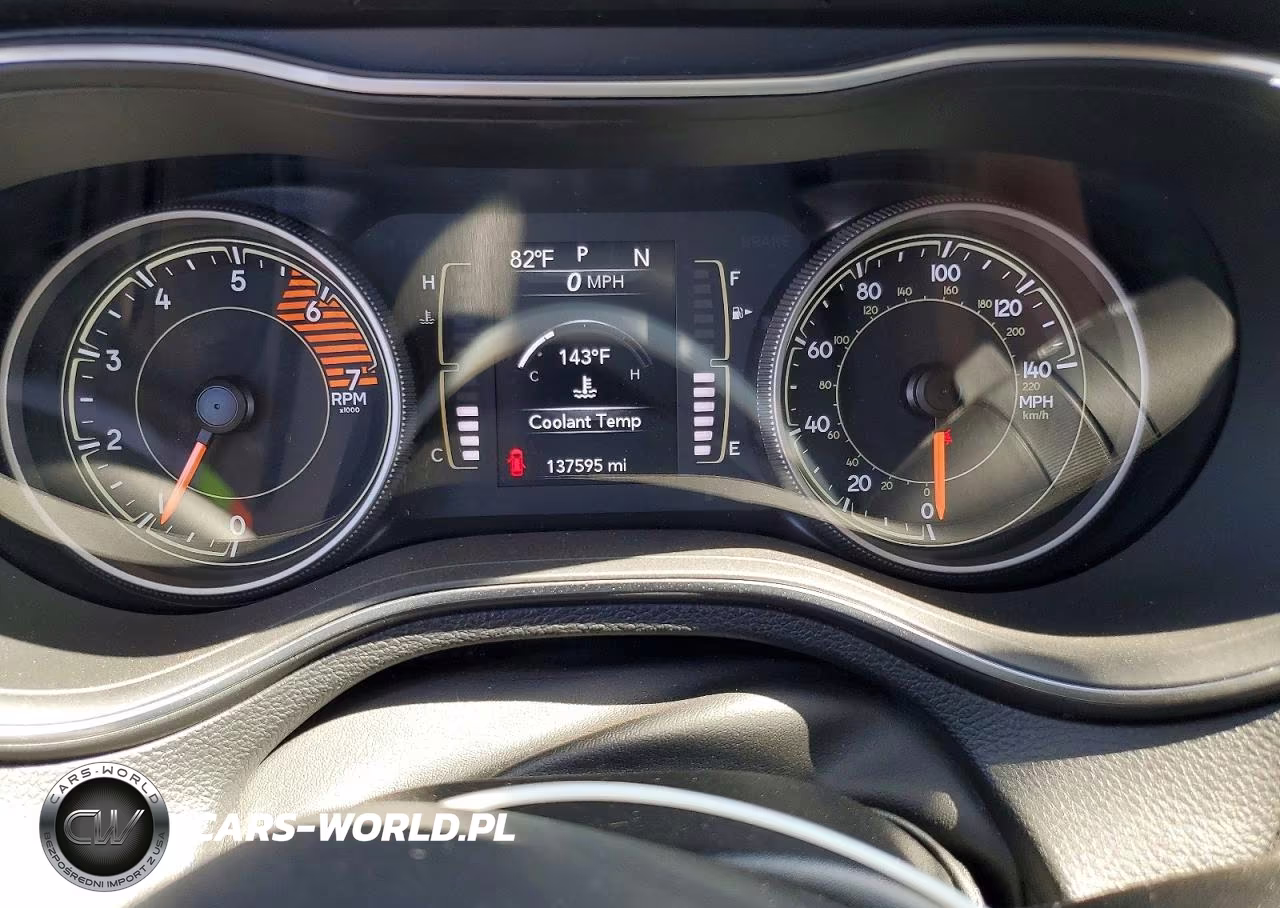 2019 Jeep Cherokee Latitude Plus VIN:1C4PJMLN9KD177121 - 9