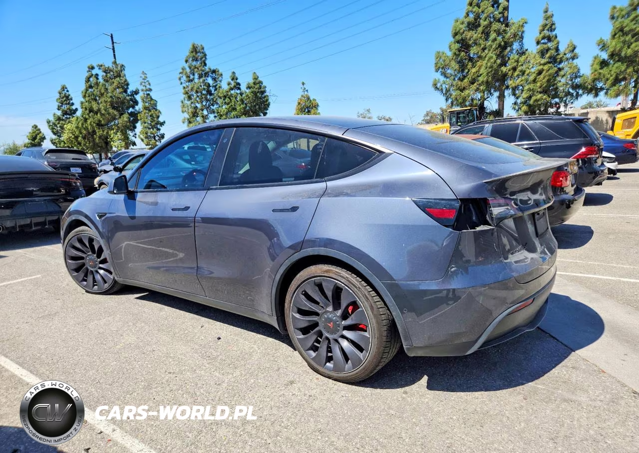 2020 Tesla Model Y VIN:5YJYGDEF5LF057206 - 2