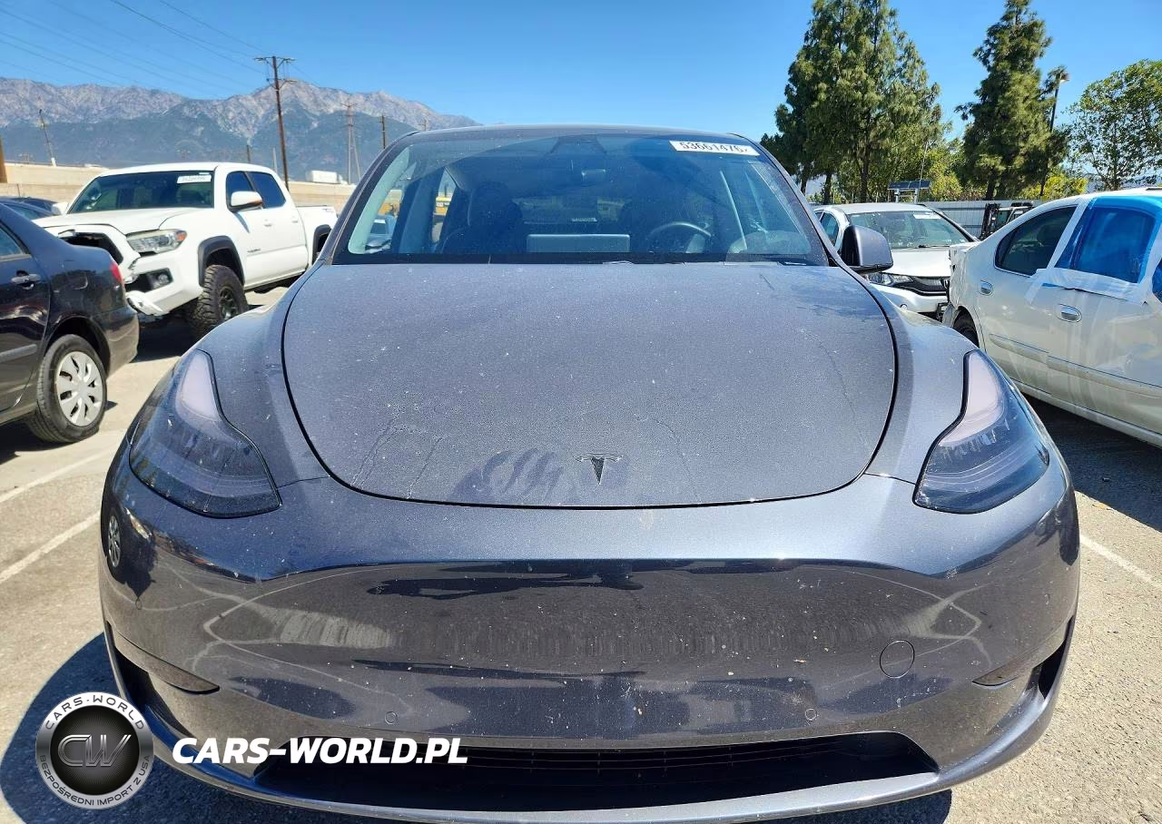2020 Tesla Model Y VIN:5YJYGDEF5LF057206 - 5