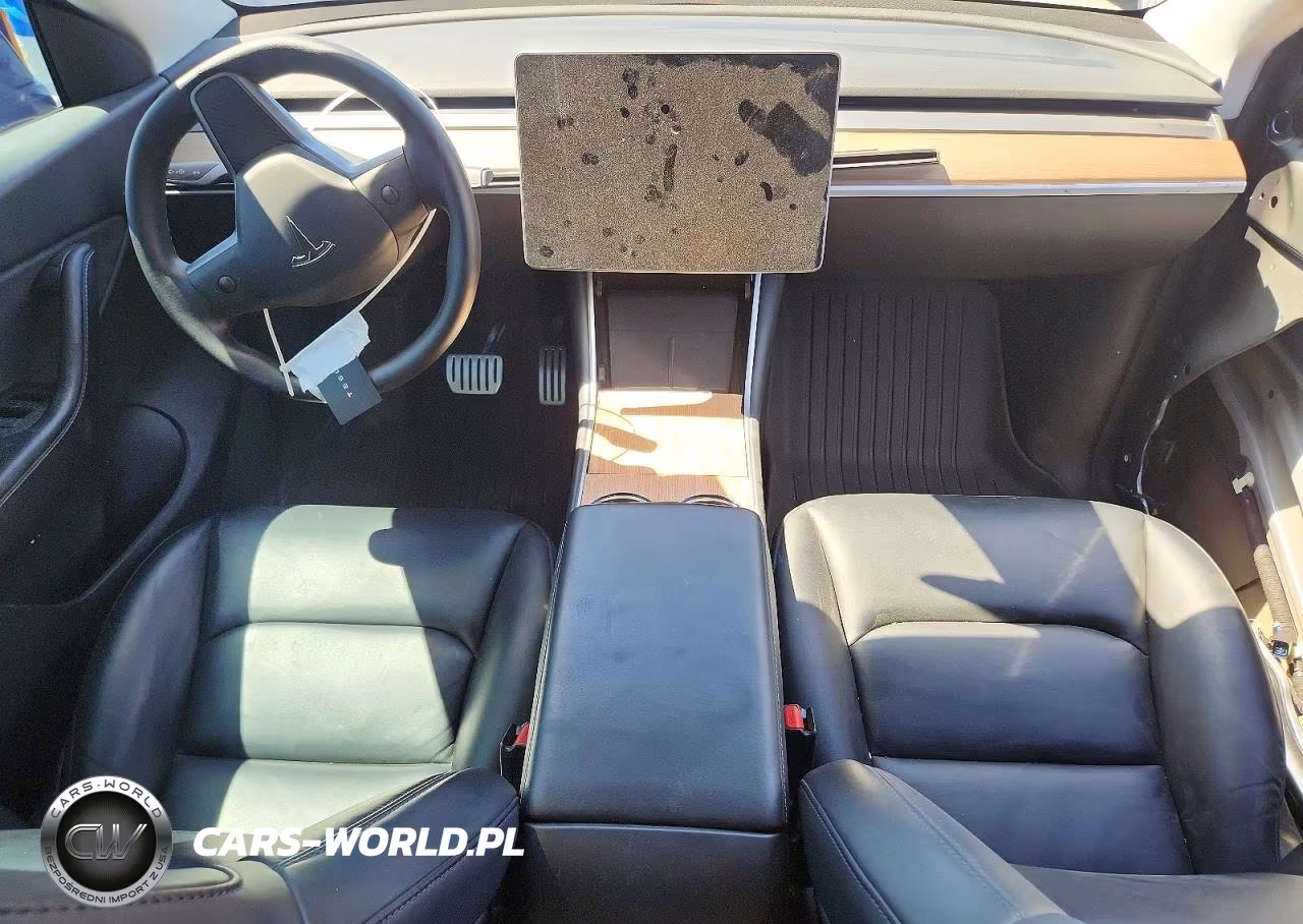 2020 Tesla Model Y VIN:5YJYGDEF5LF057206 - 8
