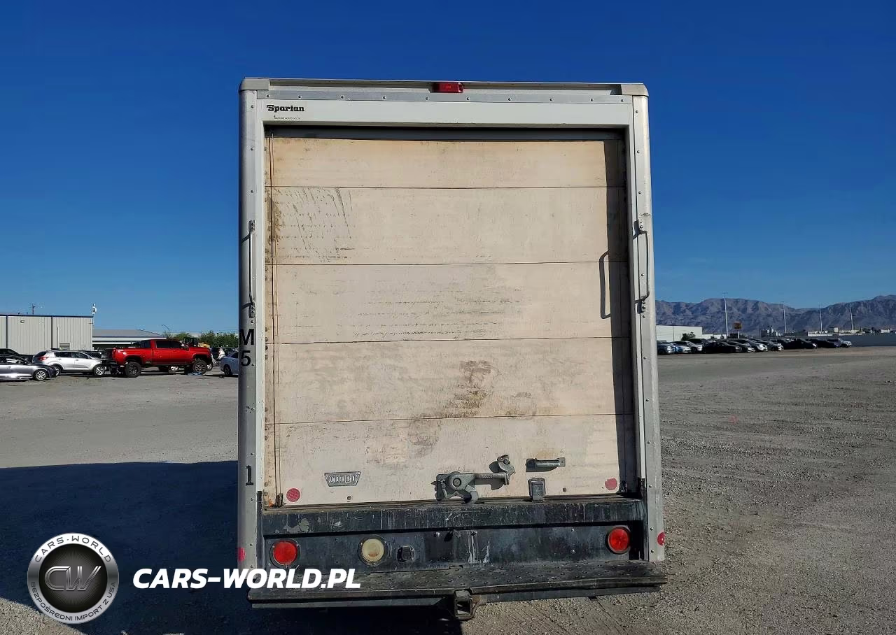 2006 GMC Savana Delivery Truck VIN:1GDHG31U761213978 - 6