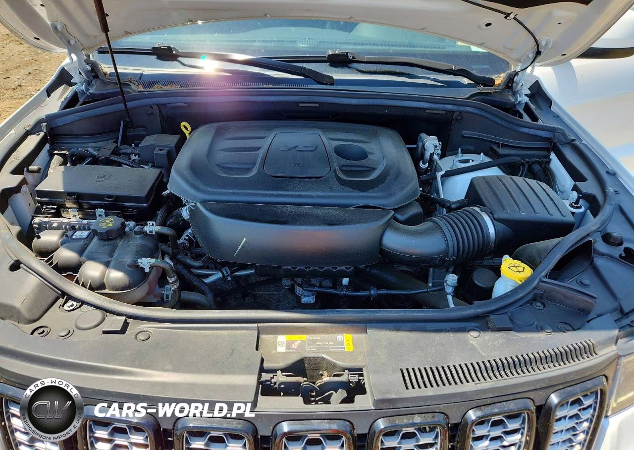2022 Jeep Grand Cherokee Laredo E VIN:1C4RJFAG8NC140175 - 12