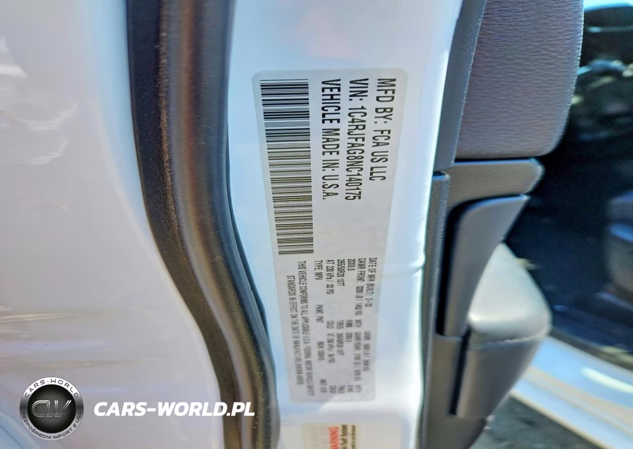2022 Jeep Grand Cherokee Laredo E VIN:1C4RJFAG8NC140175 - 13