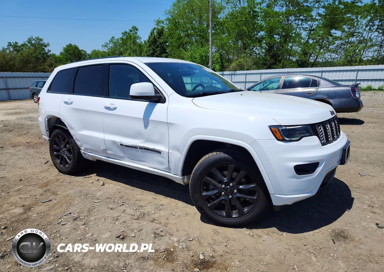 2022 Jeep Grand Cherokee Laredo E VIN:1C4RJFAG8NC140175 - 4