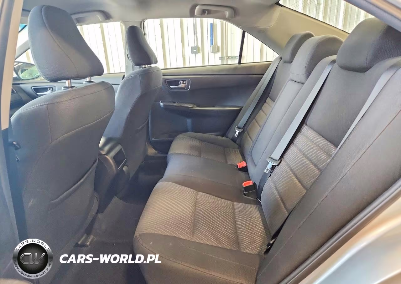 2017 Toyota Camry Le VIN:4T1BF1FK8HU453241 - 10