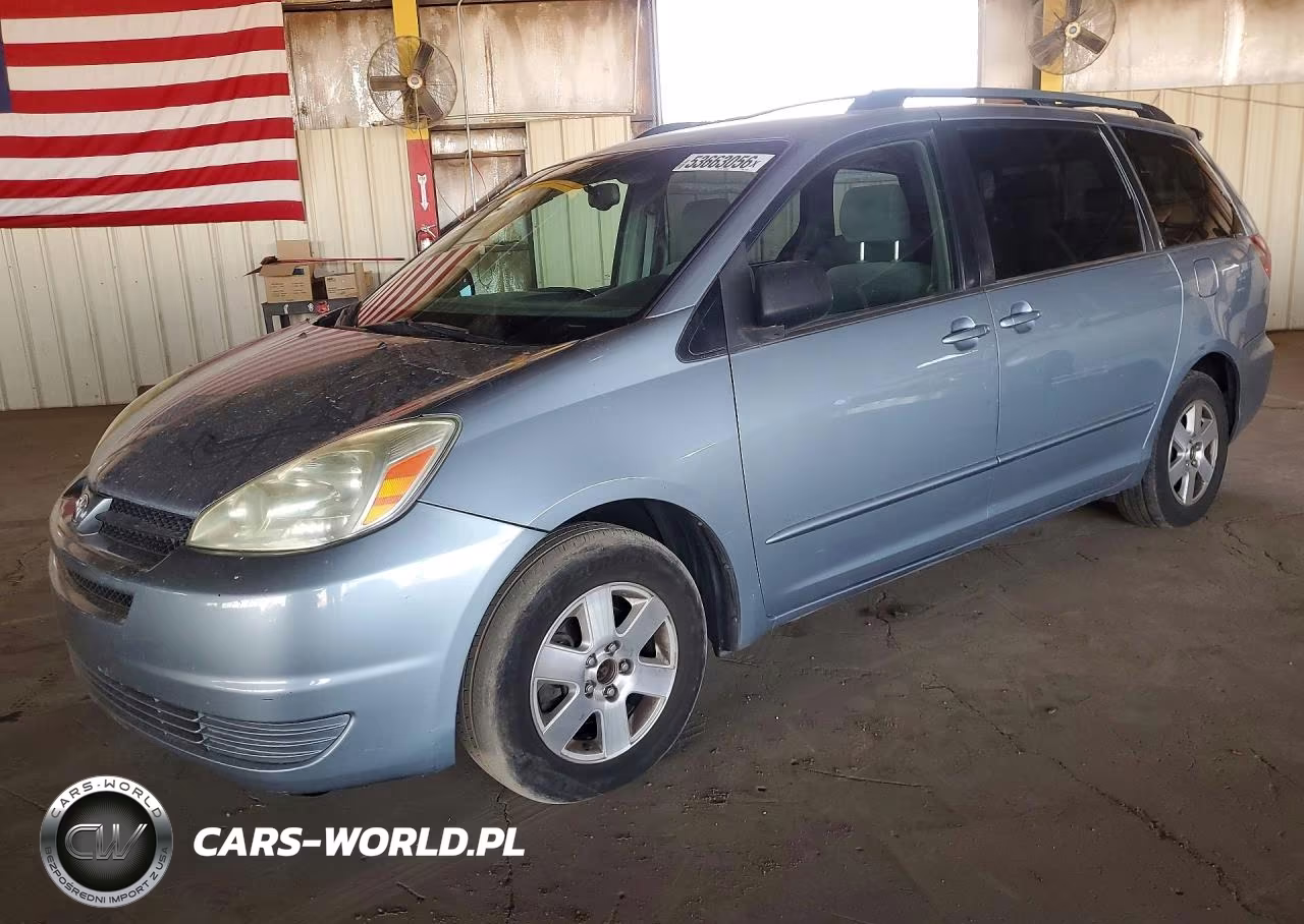 2004 Toyota Sienna Le