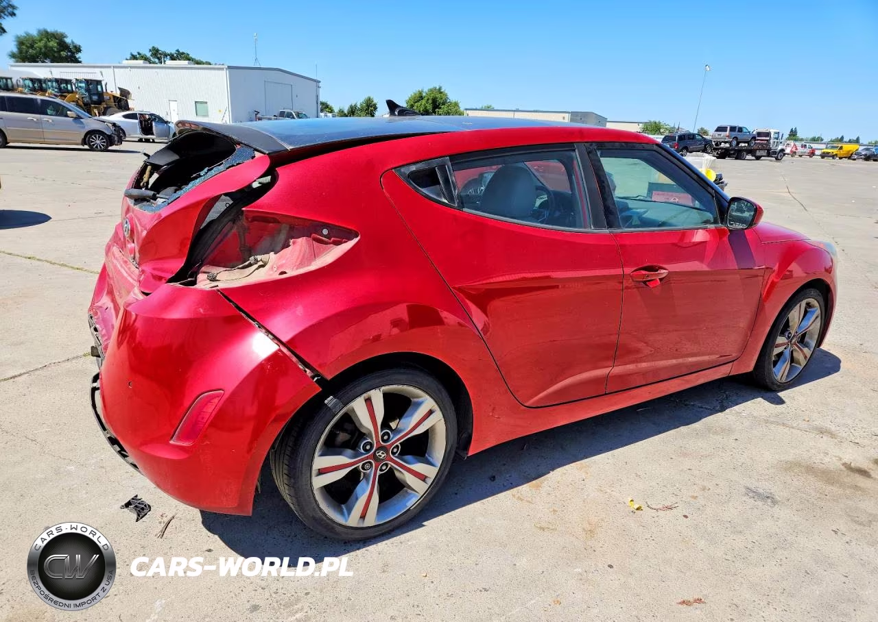 2013 Hyundai Veloster Base VIN:KMHTC6AD1DU101938 - 3