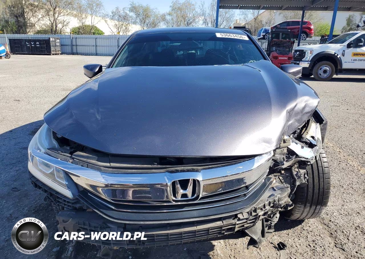 2017 Honda Accord Sport VIN:1HGCR2F57HA057384 - 5